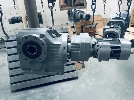 What is the difference between a planetary reducer and a general reducer?
